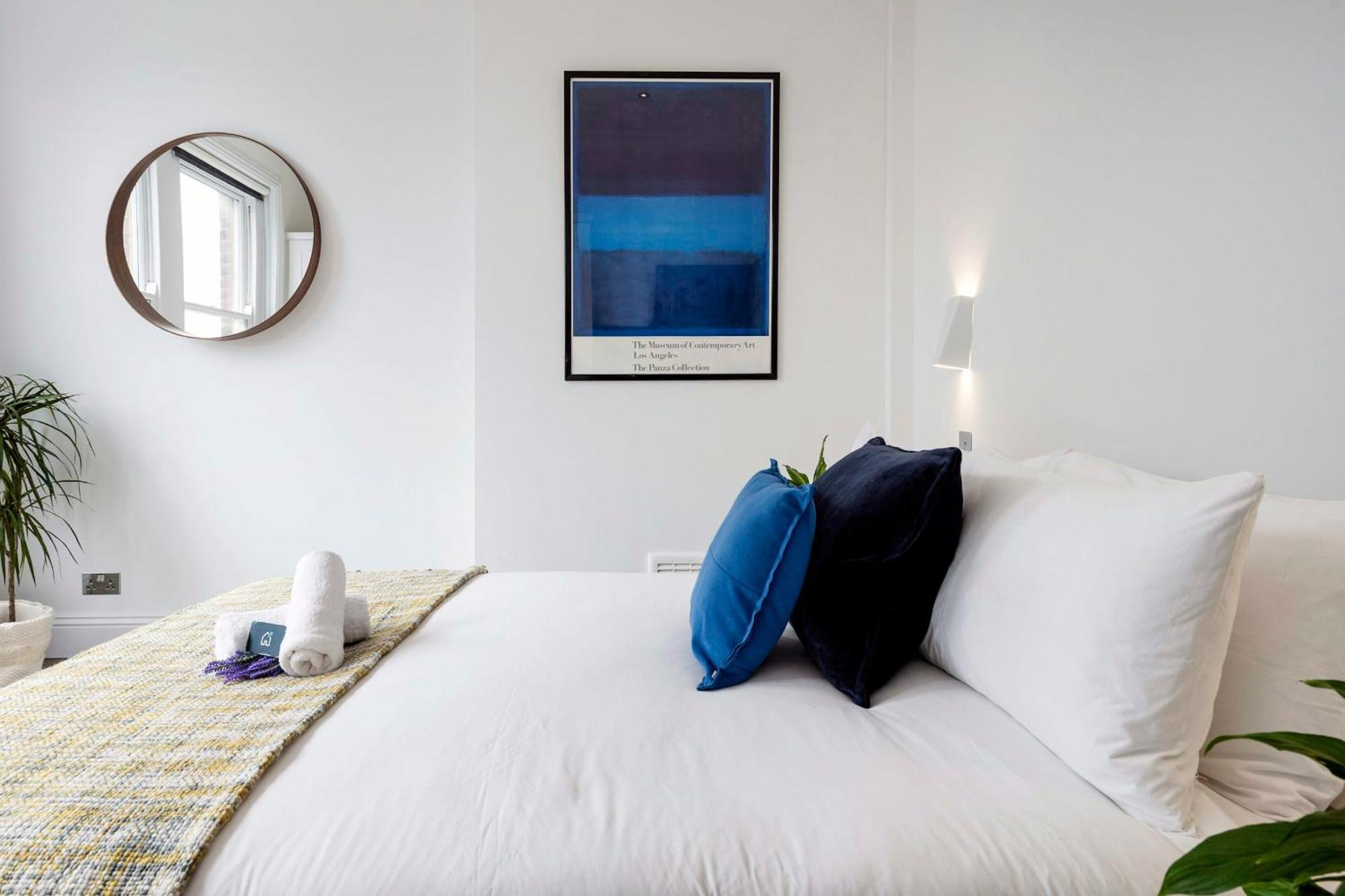 Modern And Bright Highgate Gem Apartment Лондон Екстериор снимка