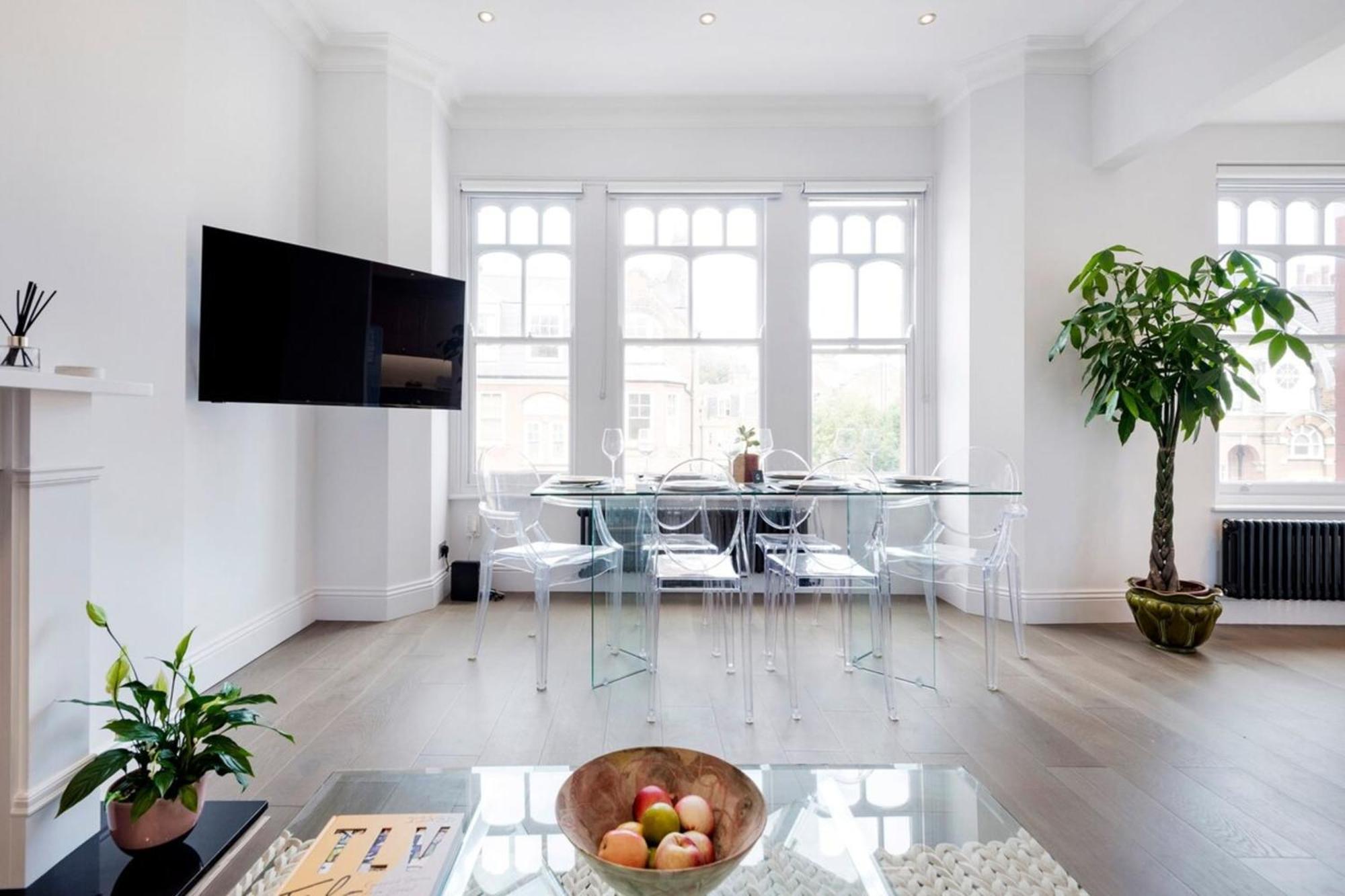 Modern And Bright Highgate Gem Apartment Лондон Екстериор снимка