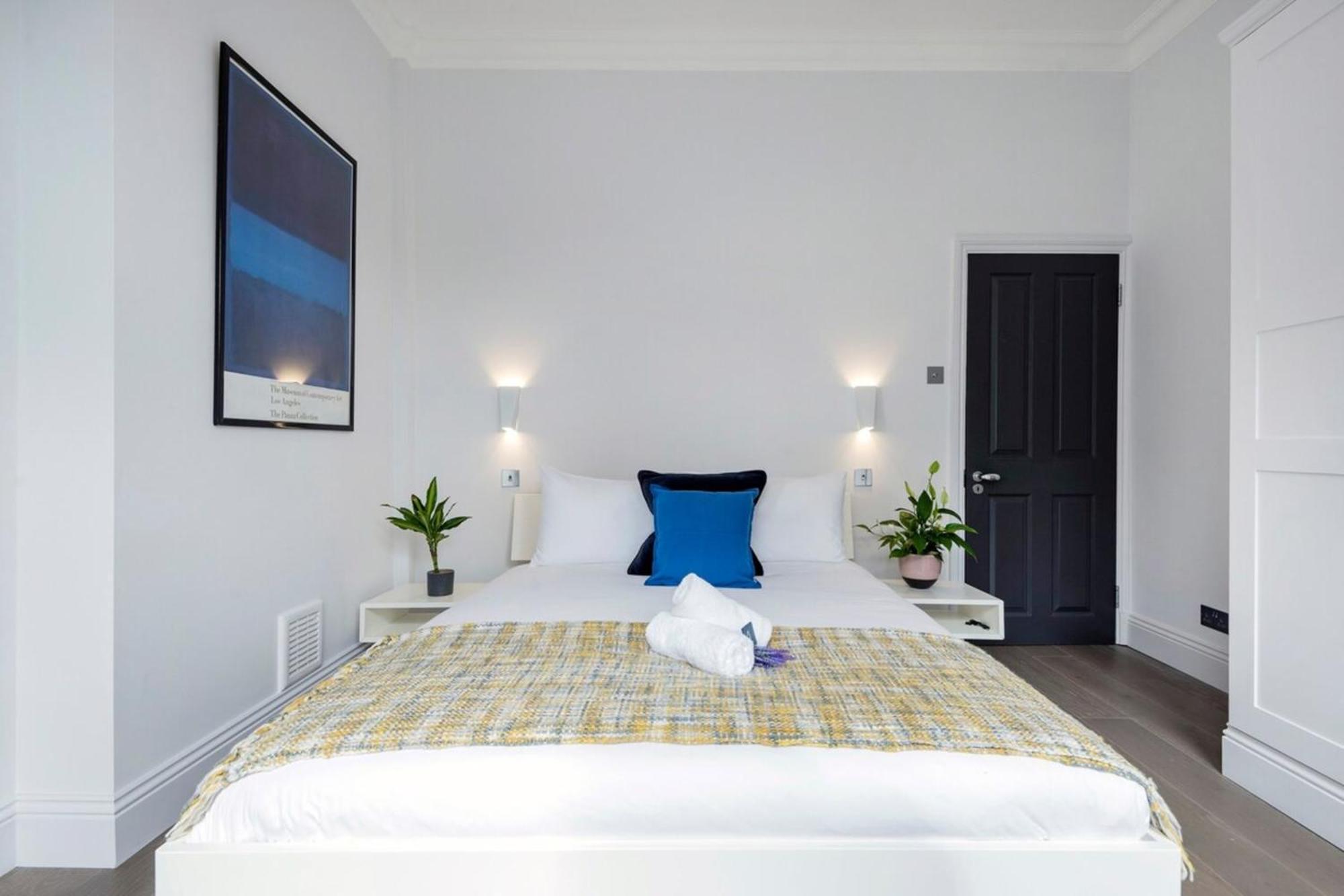 Modern And Bright Highgate Gem Apartment Лондон Екстериор снимка