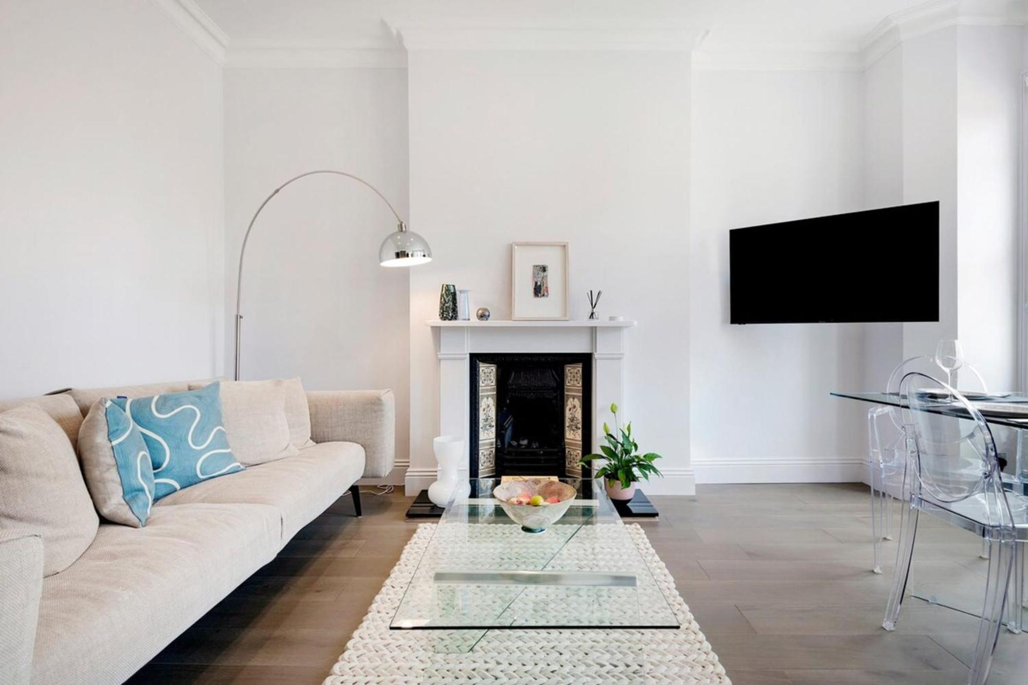 Modern And Bright Highgate Gem Apartment Лондон Екстериор снимка