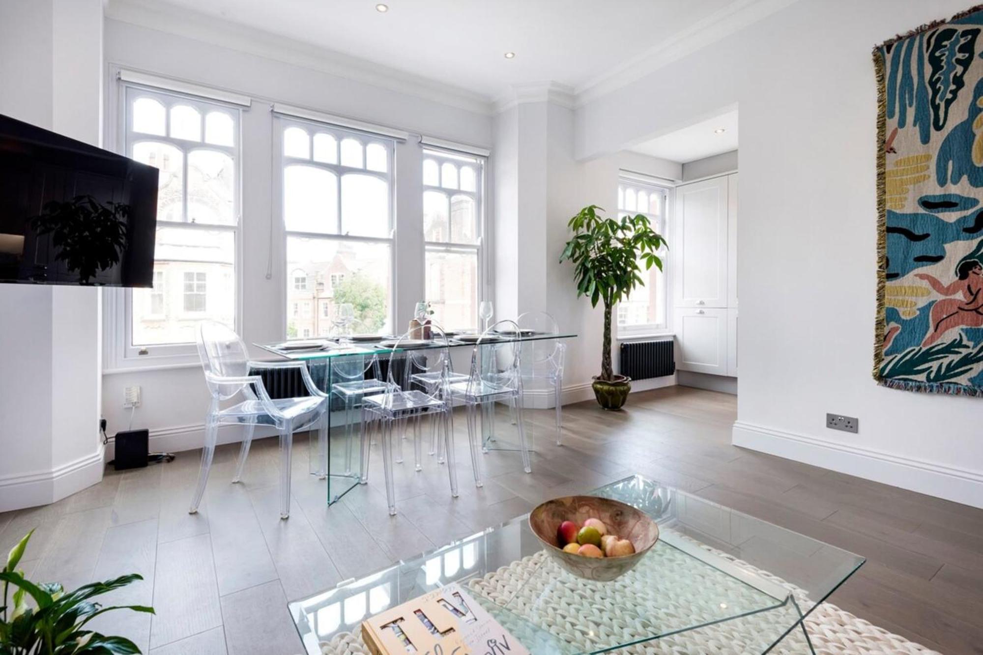 Modern And Bright Highgate Gem Apartment Лондон Екстериор снимка
